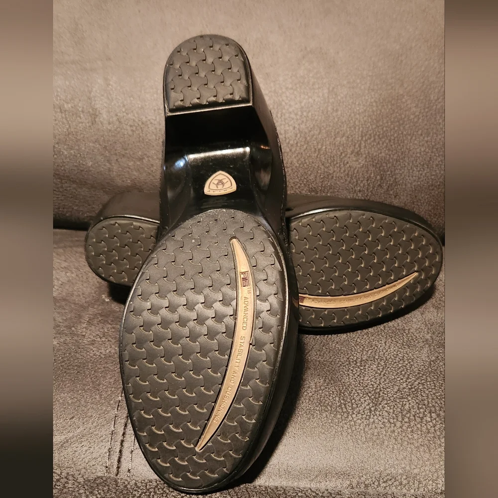 Ariat clogs - Picture 2 of 7